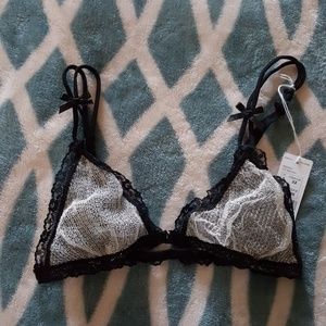 Intimissimi Non padded bra sz 32